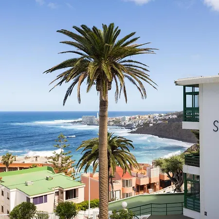 Home2book Bright Sea Views & Pool *