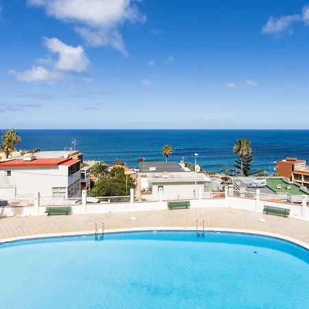 Home2book Bright Sea Views & Pool